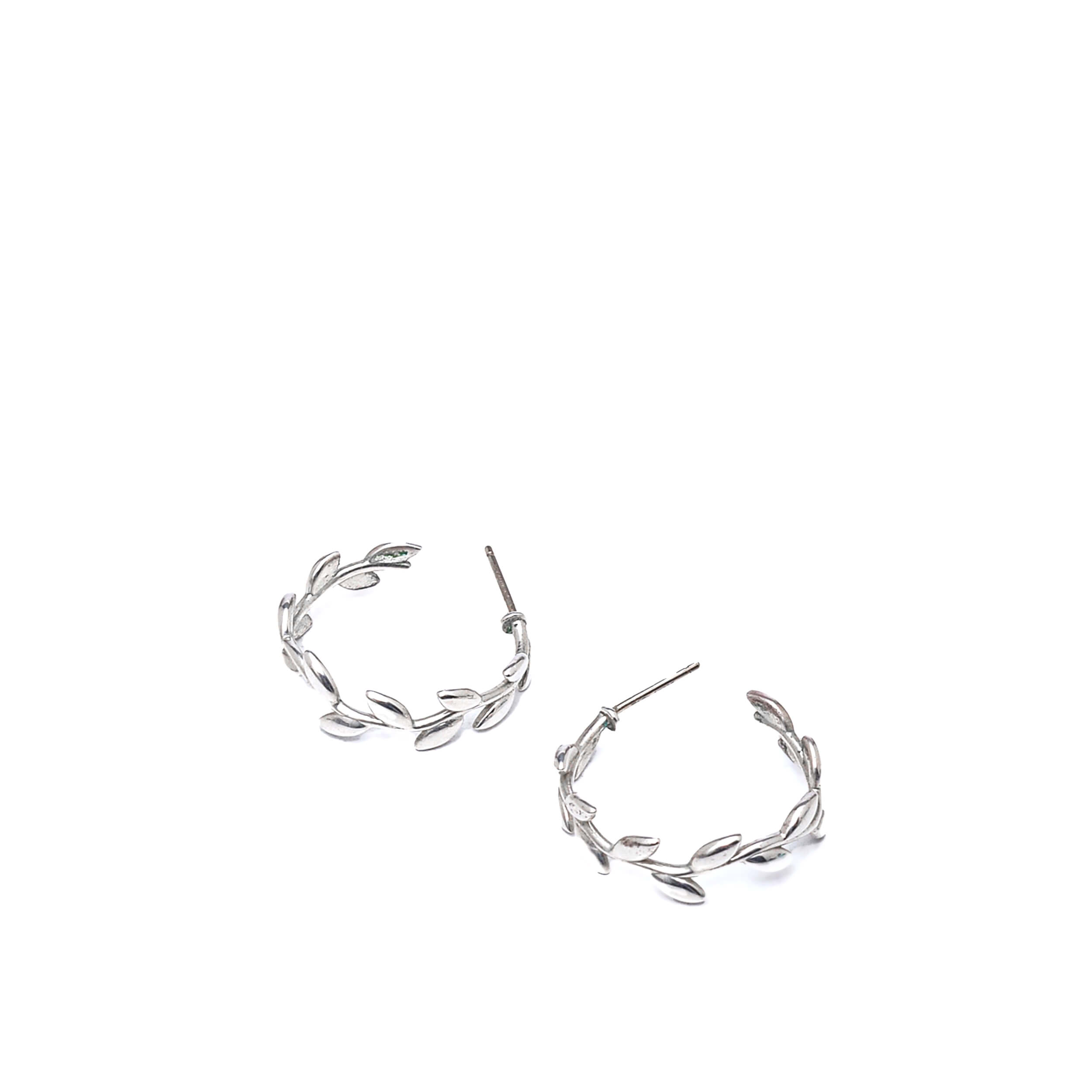 Tiffany&Co -  Silver Olive Leaf Hoop Earrings